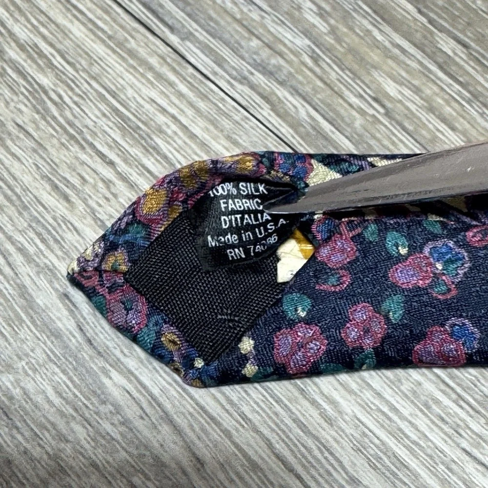 MBP Nordstrom Handmade Luxury 100% Italian Silk Neck Tie for Men Made USA 56
